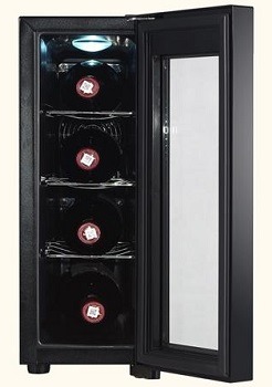 RCA 4 Bottle Wine Fridge, (RFRW041) review